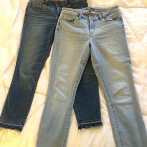 Pair of two A&F jeans size 28/6 short